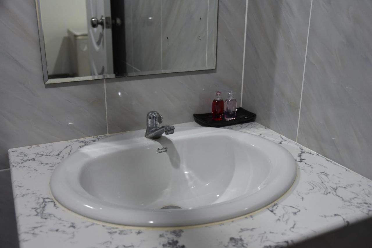 Chaiwat Guesthouse بانكوك المظهر الخارجي الصورة