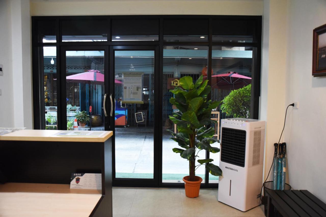 Chaiwat Guesthouse بانكوك المظهر الخارجي الصورة